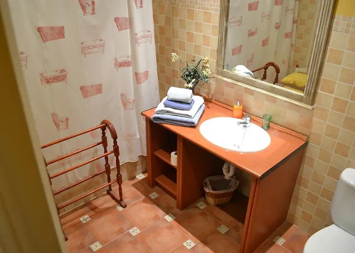 ゲストハウス Alameda Palacete Caces